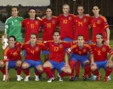 El fútbol femenino hace historia pese a los obstáculos